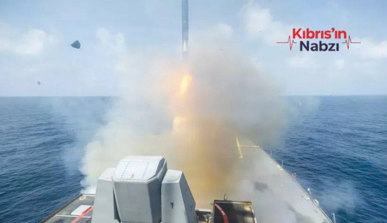 ABD DONANMASI İRAN GEMİSİNİ VURDU