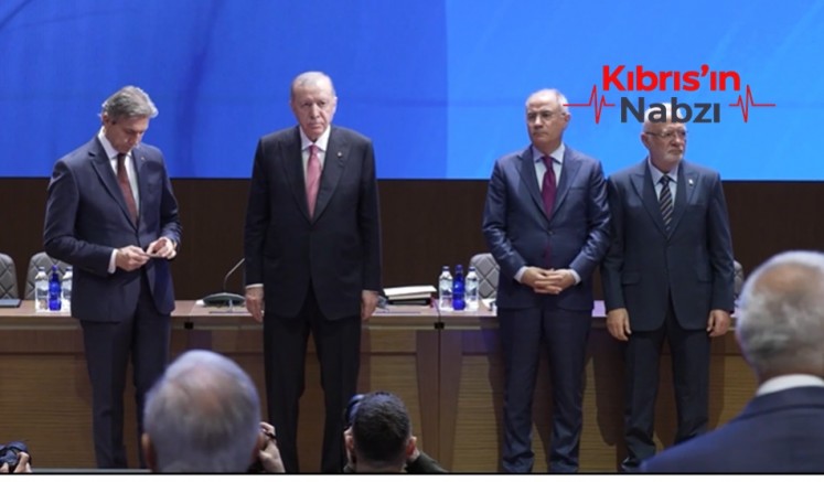 AK PARTİ'YE KATILIMLAR SÜRÜYOR