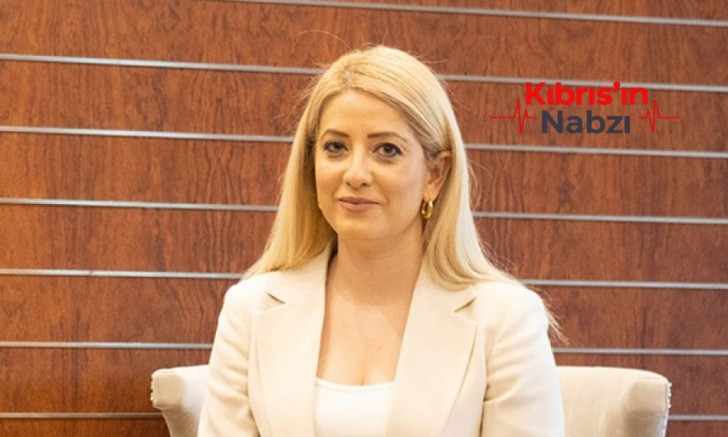 ANNİTA DİMİTRU YENİDEN RUM MECLİS BAŞKANI