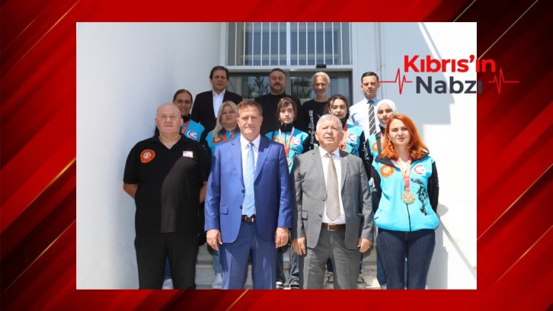 ARIKLI: SPORCULARIMIZ ÜLKEMİZİN PIRLANTALARIDIR