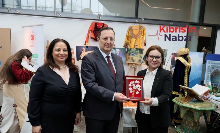 BERLİN’DE KKTC KÜLTÜRÜ TANITILDI