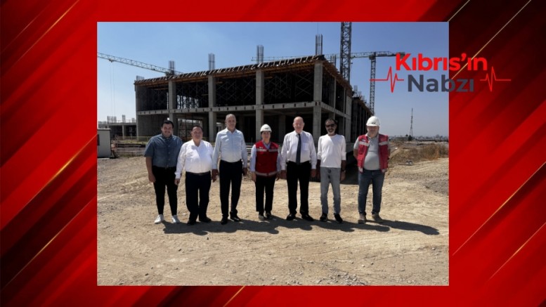 DİNÇYÜREK: HASTANE PROJELERİ PLANLANDIĞI ŞEKİLDE İLERLİYOR