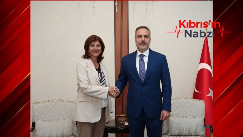 FİDAN, HOLGUIN İLE GÖRÜŞTÜ