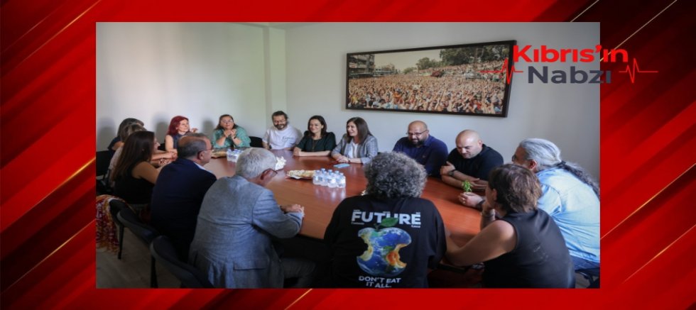 CTP, YEŞİL SOL PARTİ İLE GÖRÜŞTÜ
