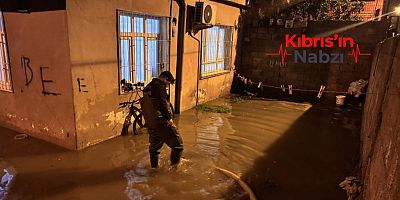 ADANA'DA SAĞANAK HAYATI OLUMSUZ ETKİLEDİ