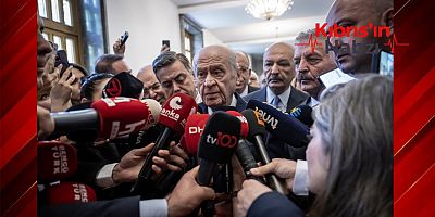 BAHÇELİ: CUMHURBAŞKANIMIZ GÖREVDEDİR, BİZ DE ARKASINDAYIZ