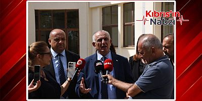BAKAN ÇAVUŞOĞLU NAMIK KEMAL LİSESİ’Nİ ZİYARET ETTİ