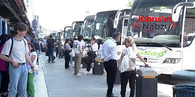 BAYRAM ÖNCESİ TÜRKİYE'DE OTOBÜS BİLETLERİ TÜKENDİ