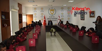 ÇAVUŞOĞLU, TRT ÇOCUK ŞENLİĞİ'NE GİDECEK EKİBİ KABUL ETTİ