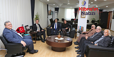 DIŞİŞLERİ BAKANI ERTUĞRULOĞLU VAKIFLAR HEYETİNİ KABUL ETTİ