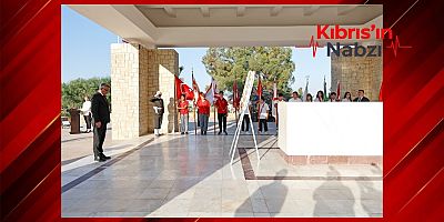 DR. FAZIL KÜÇÜK’ÜN ANIT MEZARI’NDA TÖREN DÜZENLENDİ