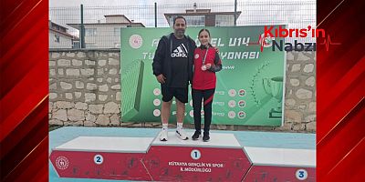 ELİF'TEN TÜRKİYE İKİNCİLİĞİ