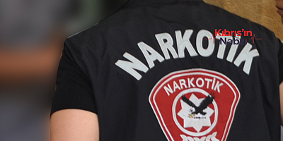 ERCAN’DA UYUŞTURUCU: BİR YOLCU TUTUKLANDI