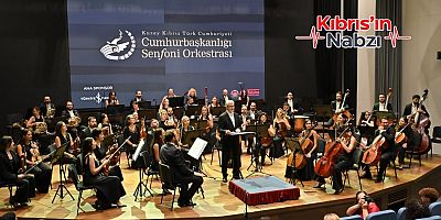 ERHÜRMAN, CSO YENİ SEZON AÇILIŞ KONSERİNE KATILDI