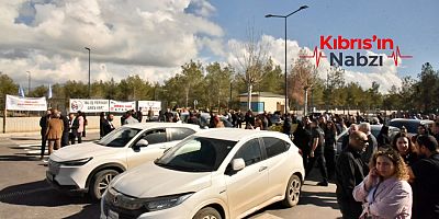 EYLEMCİLER MECLİS ÖNÜNDE TOPLANDI