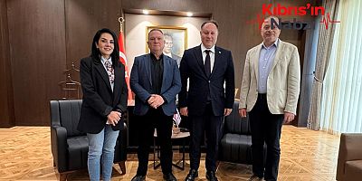 GAZETECİLER BİRLİĞİ YÖNETİMİ ÖZTÜRKLER'LE GÖRÜŞTÜ