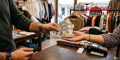 GİYİM MAĞAZASINDAN SAHTE PARA İLE ALIŞVERİŞ YAPTI