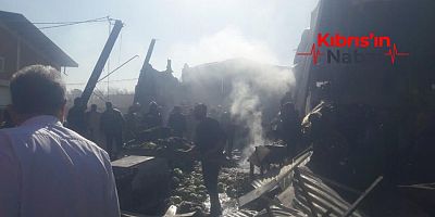 İRAN'DA BİR HELİKOPTER SEBZE-MEYVE PAZARINA DÜŞTÜ