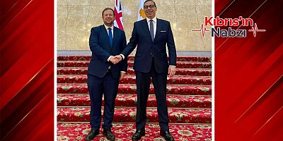 KOMBOS, LONDRA'DA WOOD İLE GÖRÜŞTÜ