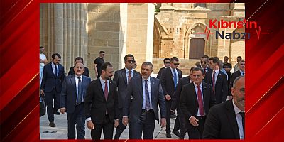 OĞUZ VE ÇİFTÇİ, SELİMİYE CAMİSİ’Nİ ZİYARET ETTİ