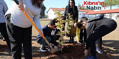 ÖTÜKEN ÖZEL EĞİTİM OKULU’NDA MEYVE BAHÇESİ OLUŞTURULDU