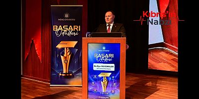 ÖZTÜRKLER: ÜNİVERSİTELER, TOPLUMUN GELECEĞİNİ ŞEKİLLENDİREN MERKEZLERDİR