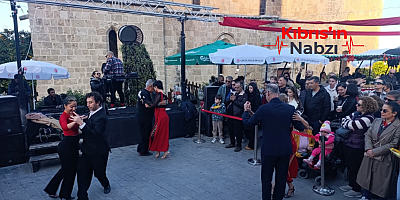 YENİ YIL PAZARI YOĞUN İLGİ GÖRDÜ