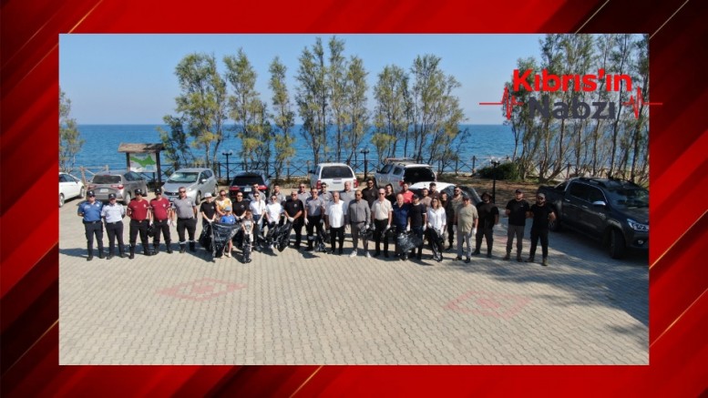 YANGIN RİSKİNE KARŞI 900 TORBA ATIK TOPLANDI